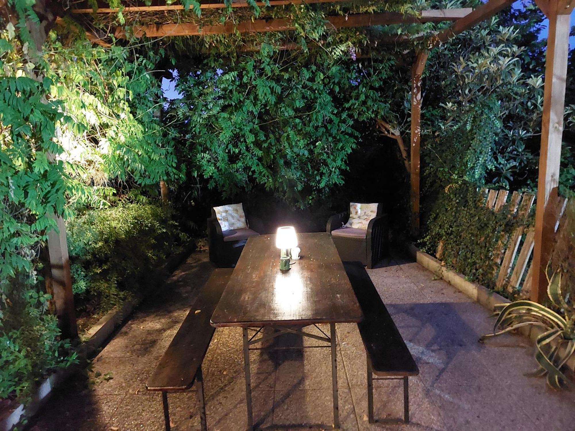 Il Giardino Del Nespolo Hotell Arcola Exteriör bild