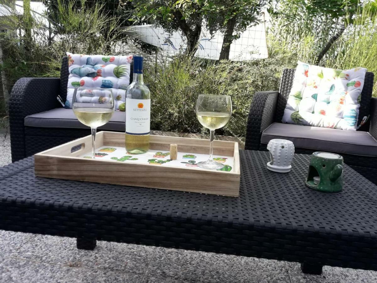 Il Giardino Del Nespolo Hotell Arcola Exteriör bild